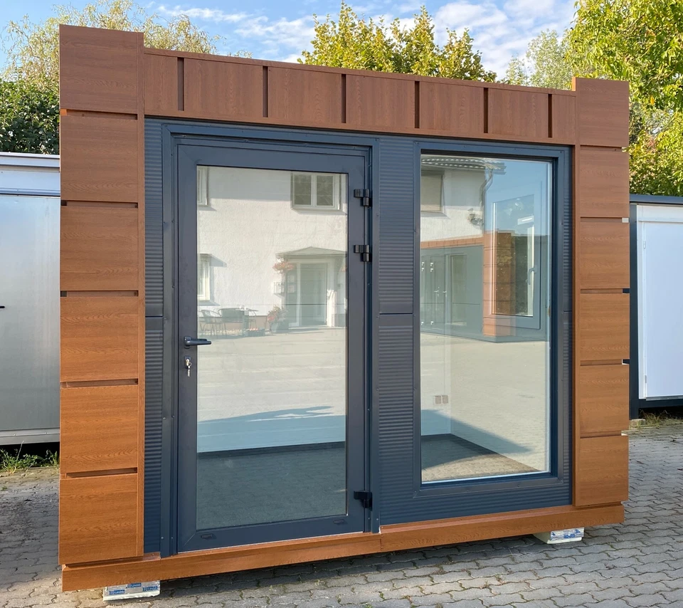 CABINA COMMERCIALE O EVENTISTICA