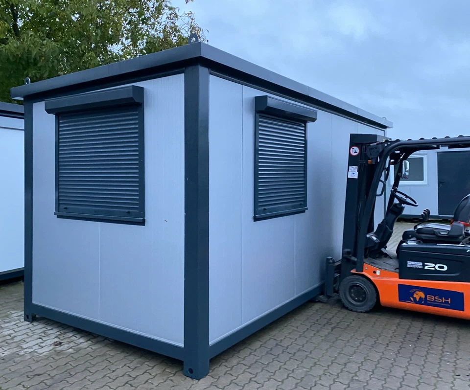 CABINA DA UFFICIO RIPARO DA GIARDINO / MAGAZZINO